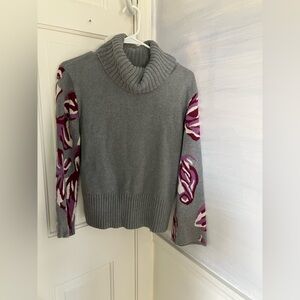 CAbi Heather Gray Knit Pullover